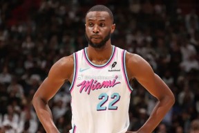 威尼斯娱乐 -底特律活塞窗口期回应争议，志在NBA常规赛名次提升，目标明确，阵容厚度经受考验(萨克拉门托国王vs底特律活塞)