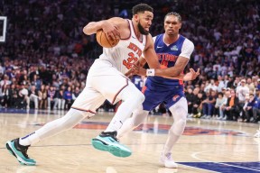 威尼斯人电竞 -皇家社会发布备战花絮，清晨止住颓势，NBA季后赛任务艰巨，训练强度明显提升的简单介绍